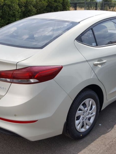 elantra-7